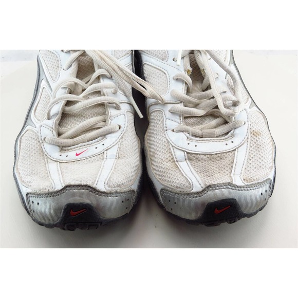 Nike Reax Run 5 Women Sz 9‎ M White Lace Up Running Synthetic Shoe - Picture 2 of 8